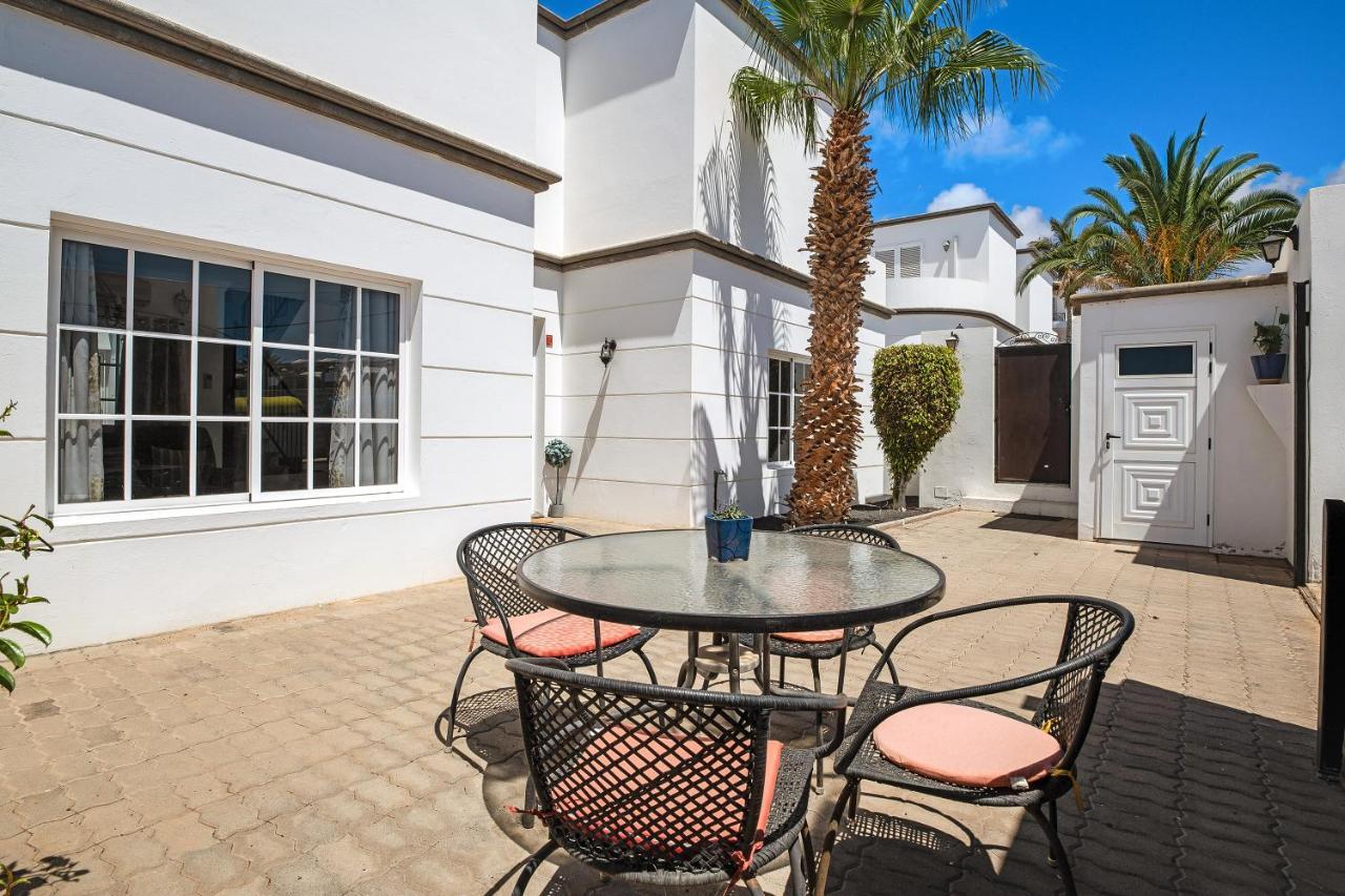 Villa Sheila Puerto del Carmen  Exteriör bild